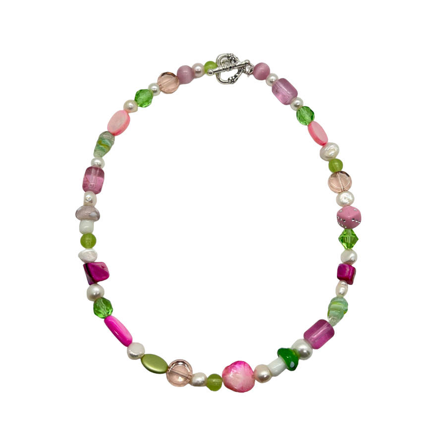 FRESHWATER PEARL FAIRY NECKLACE